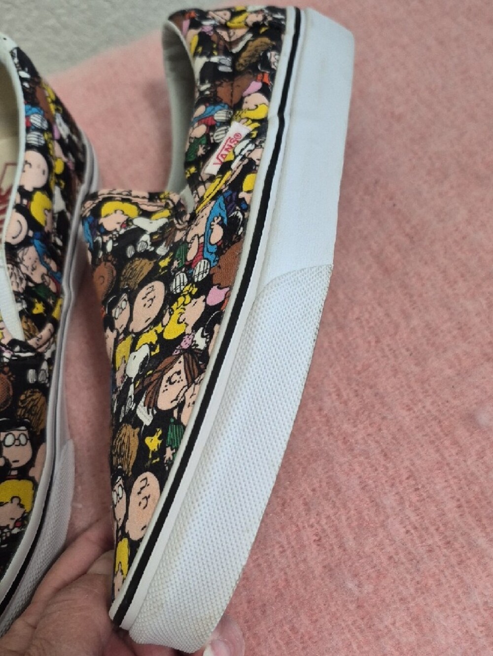 VANS X "The Gang" Peanuts Slip on Sneakers / Limited Edition / Unisex - Picture 9 of 15
